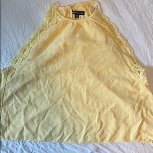 Yellow Kendal & Kylie tank